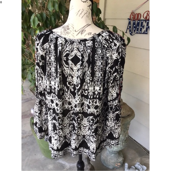 Soft Surroundings Petite Med - Picture 2 of 4